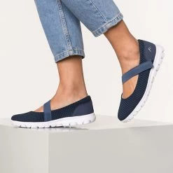 Schuhgeschäft -Schuhgeschäft 13065231 02